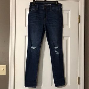 Like new worn once denim jean